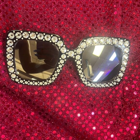 COPY - Black sunglasses - Picture 1 of 1